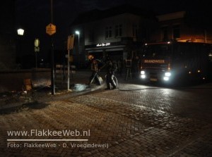 Tweetal buitenbrandjes West Krakeelstraat Sommelsdijk