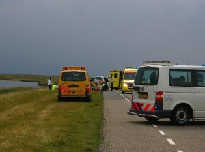 1 dode en 1 ernstig gewonde bij aanrijding parallelweg Grevelingendam