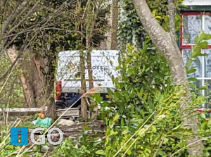 Leegstaande boerderij met illegale bewoning ontruimd Groeneweg Den Bommel