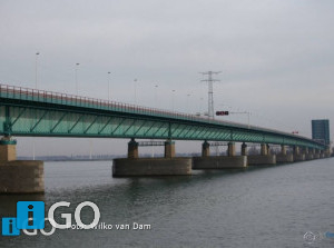 Extra nachtafsluitingen Haringvlietbrug (A29) nodig voor testen