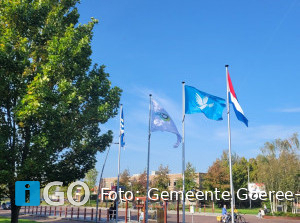 Gemeente Goeree-Overflakkee hijst de vredesvlag