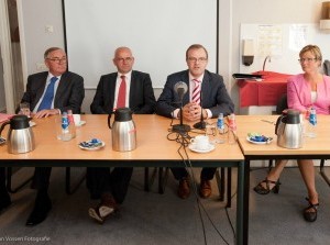 (foto-update) Minister Donner op bezoek n.a.v. herindelingsproces
