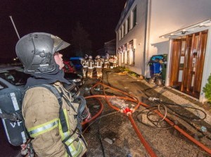 [update] Zeer grote brand Koningspleisterplaats Goedereede