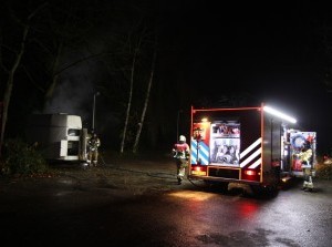 Paardentrailer in brand Koornlust Sommelsdijk