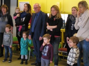 Wethouder Frans Tollenaar bezocht workshop bij peuterspeelzaal in Ouddorp